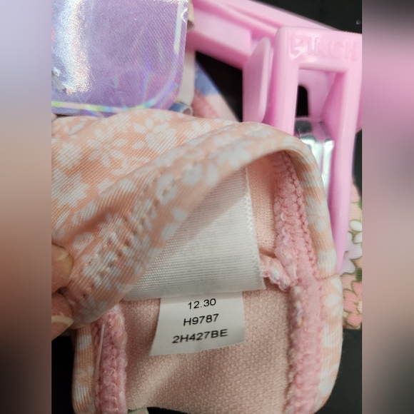 Bmagical Girls Patchwork Ruffle Bikini with 2 Hair Scrunchies, 2-Piece Size 3T - Picture 8 of 12